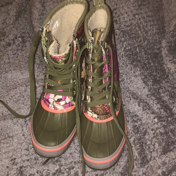 floral duck boots